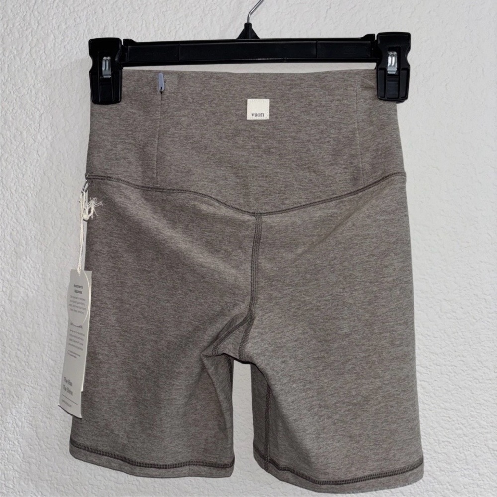 NWT Vuori Women's Elevation Shorts